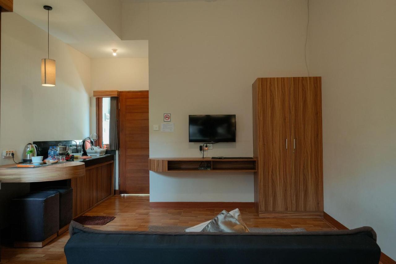 Andewi Guest House Denpasar Redpartner - Minimum Stay 30 Nights Санур Экстерьер фото